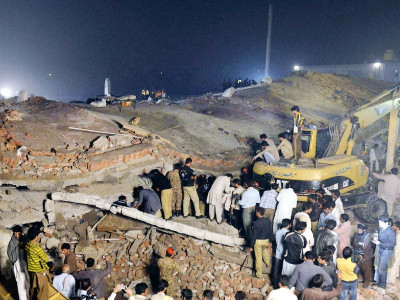 factory collapse bahria town takes part in rescue operation