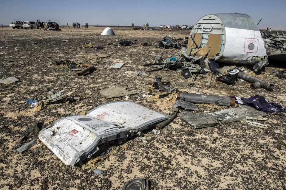 debris belonging to the a321 russian airliner at the site of the crash in wadi el zolmat a mountainous area in egypt 039 s sinai peninsula on november 1 2015 photo afp