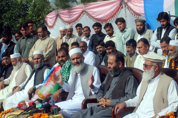 jamaat e islami chief sirajul haq addressing a press conference photo express