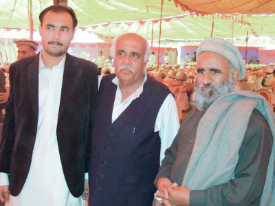 transitions daman s sir syed ahmad khan bows out transitions daman s sir syed ahmad khan bows out