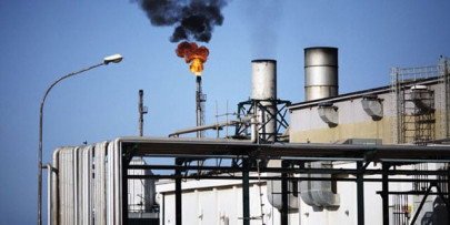 oil price faces fresh downturn as russia saudi tussle in europe