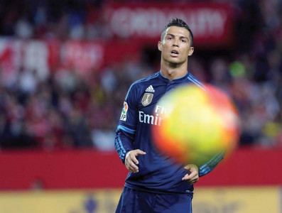 benitez suffers first loss as real boss benitez suffers first loss as real boss