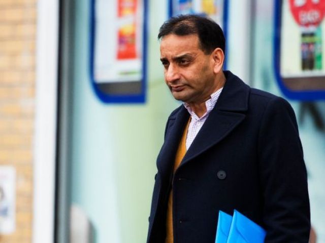 uk business tycoon mohammed amin mirza photo dailyrecord co uk