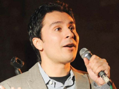 laughter therapy saad haroon pokes at issues so dirty it makes you laugh laughter therapy saad haroon pokes at issues so dirty it makes you laugh