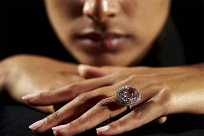 pink diamond nets 28 55m in healthy stone market  christie s