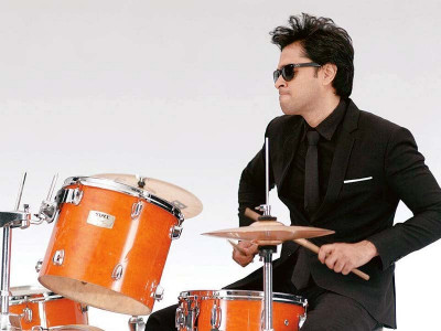 shehzad roy teams up with zoe viccaji for new song shehzad roy teams up with zoe viccaji for new song