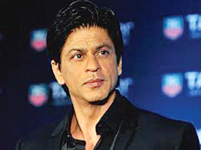 the ed had served a notice to shah rukh khan in may but he didn t appear before the agency photo file the ed had served a notice to shah rukh khan in may but he didn t appear before the agency photo file