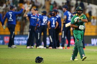 2nd odi england beat pakistan by 95 runs level series 1 1 2nd odi england beat pakistan by 95 runs level series 1 1
