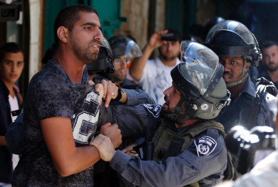 palestinian gunman shoots dead two israelis in west bank medics