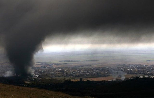 heavy smoke covers the northern iraqi town of sinjar mosul province during an operation by iraqi kurdish forces backed by us led strikes on november 12 2015 to retake the town from the islamic state group and cut a key supply line to syria photo afp heavy smoke covers the northern iraqi town of sinjar mosul province during an operation by iraqi kurdish forces backed by us led strikes on november 12 2015 to retake the town from the islamic state group and cut a key supply line to syria photo afp