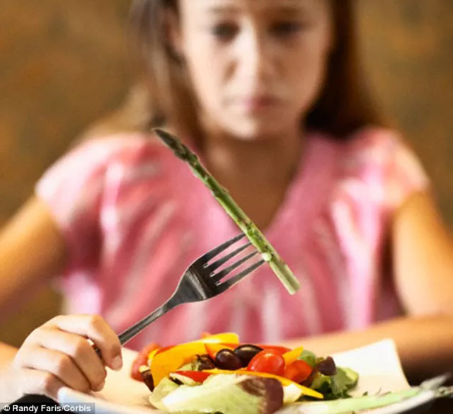 try emphasising on the colour of foods and involve the children in food selection says an expert photo dailymail try emphasising on the colour of foods and involve the children in food selection says an expert photo dailymail
