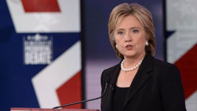 clinton urges war on islamic state not muslims