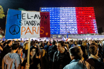 israel gives france intelligence on paris attackers   media