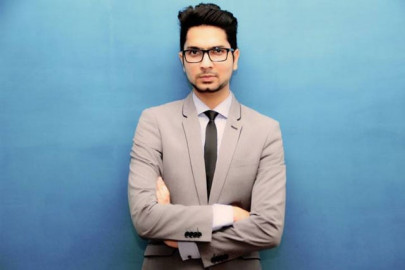 pakistani designer earns 20 000 each month freelancing online pakistani designer earns 20 000 each month freelancing online