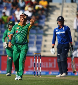 3rd odi yasir shah out as pakistan seek right combination