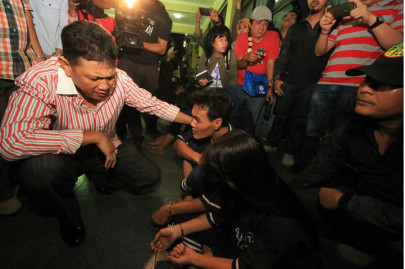 indonesian newlyweds ate alleged rapist s genitals police indonesian newlyweds ate alleged rapist s genitals police