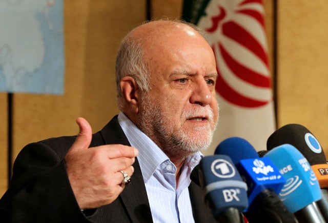 iranian oil minister bijan namdar zanganeh speaks during a press conference in the capital tehran on november 17 2015 photo afp