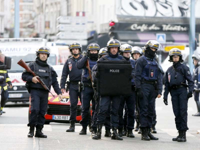 two dead in hunt for paris attack mastermind