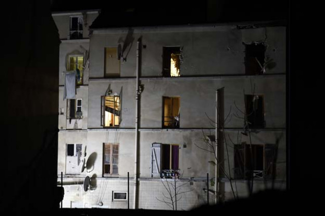 picture taken of the building in the northern paris suburb of saint denis on november 18 2015 where french police special forces raided an apartment hunting those behind the attacks that claimed 129 lives in the french capital five days ago french police said the assault had concluded on an apartment in northern paris on november 18 in which at least two jihadists were killed and seven arrested photo afp picture taken of the building in the northern paris suburb of saint denis on november 18 2015 where french police special forces raided an apartment hunting those behind the attacks that claimed 129 lives in the french capital five days ago french police said the assault had concluded on an apartment in northern paris on november 18 in which at least two jihadists were killed and seven arrested photo afp