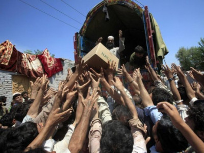 a lucrative con police resume arresting fake quake victims a lucrative con police resume arresting fake quake victims