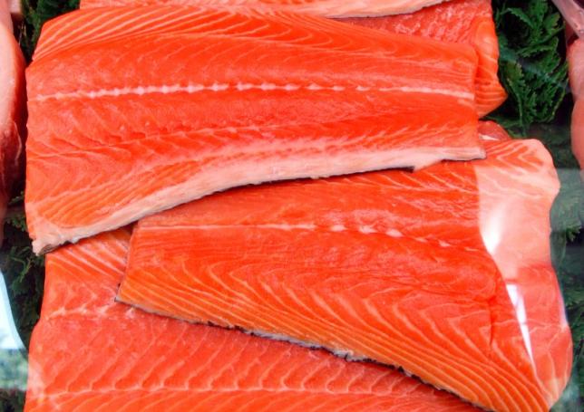 genetically modified salmon safe to eat says us