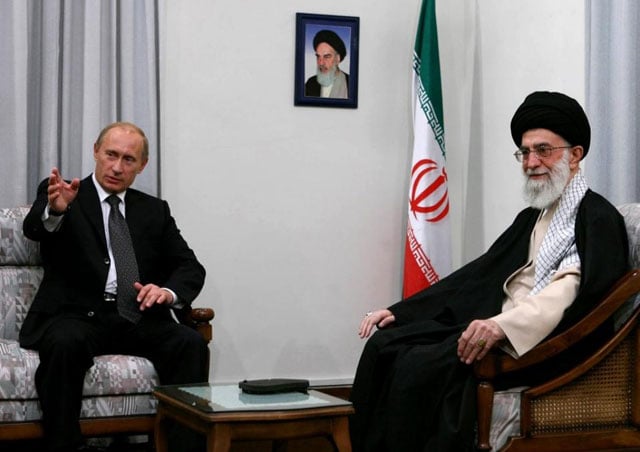 vladimir putin and ayatollah ali khamenei meet in tehran on october 16 2007 photo afp