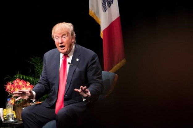 u s republican presidential candidate donald trump speaks at a campaign town hall forum in newton iowa november 19 2015 photo reuters