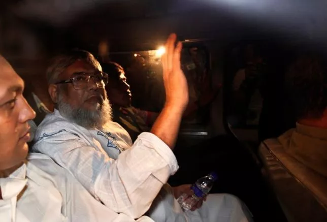 ali ahsan mohammad mujahid deputy chief of bangladesh jamaat e islami waves from a car as police arrest him in dhaka june 29 2010 photo reuters ali ahsan mohammad mujahid deputy chief of bangladesh jamaat e islami waves from a car as police arrest him in dhaka june 29 2010 photo reuters