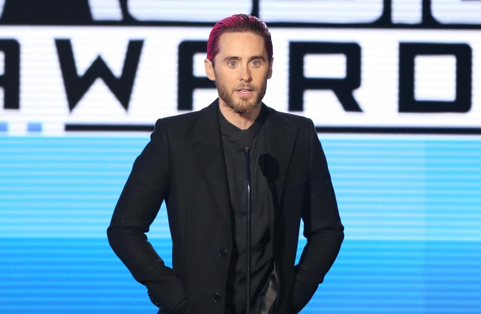 jared leto speaks at the ama on november 22 2015 photo courtesy dpa ok magazine