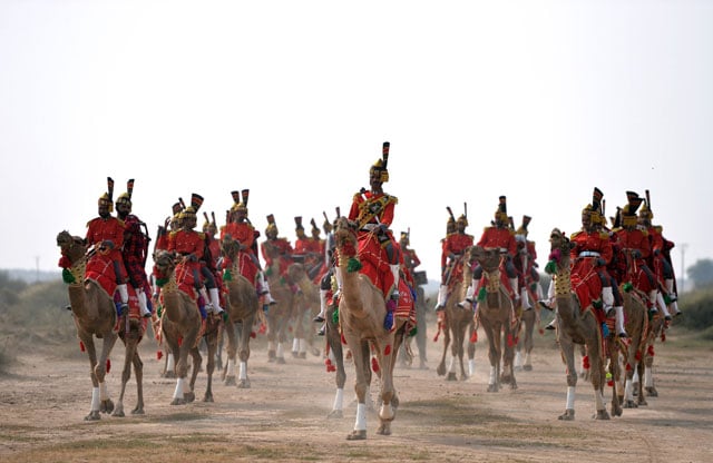 a haunting peal reminiscent of the scottish highlands reverberates across pakistan 039 s inhospitable cholistan desert as what is believed to be the world 039 s only camel mounted military bagpipe band marches noses in the air photo afp