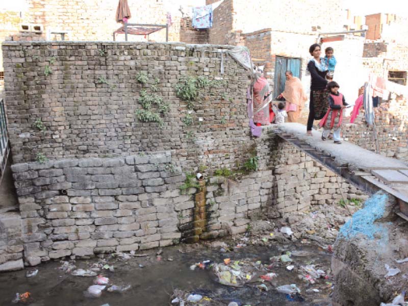 residents of the 100 quarters slum lack basic facilities such as gas electricity and clean drinking water photo express