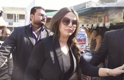 court orders customs officials to return ayyan s passport
