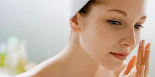 some products that promise to restore radiance may actually be drying your skin out because of these ingredients photo huffpost some products that promise to restore radiance may actually be drying your skin out because of these ingredients photo huffpost