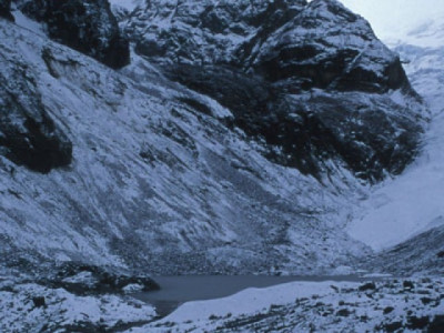 rising number of glacial lakes threatening communities