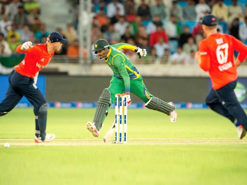 sohail tanvir scores a run during the first t20i photo afp