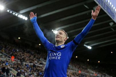 from factory floor to record books for leicester s vardy