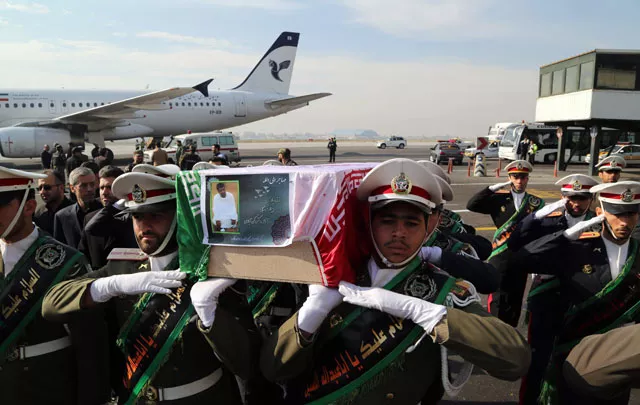 the iranian honour guard carries the coffin of iran 039 s former ambassador to lebanon ghazanfar roknabadi who was killed in saudi arabia during a repatriation ceremony upon the arrival of his body at tehran 039 s mehrabad airport on november 27 2015 photo afp the iranian honour guard carries the coffin of iran 039 s former ambassador to lebanon ghazanfar roknabadi who was killed in saudi arabia during a repatriation ceremony upon the arrival of his body at tehran 039 s mehrabad airport on november 27 2015 photo afp