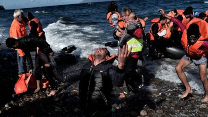 six children die as migrant boats sink off turkey report six children die as migrant boats sink off turkey report