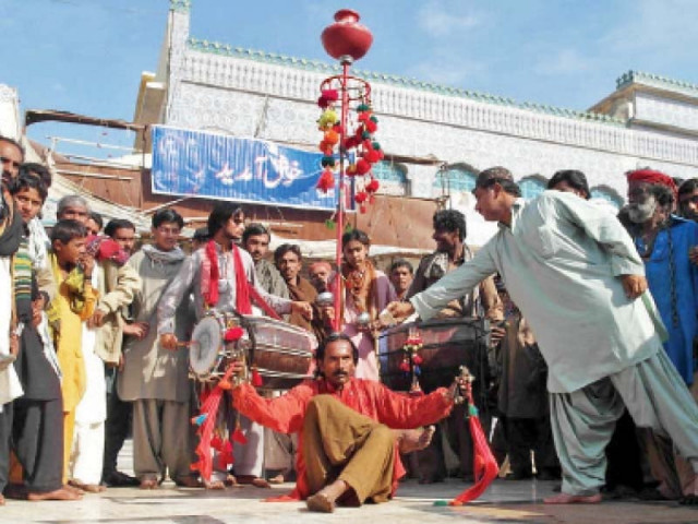 up to 500 000 people are expected to attend the 272nd urs of shah abdul latif bhitai in bhit shah this year photo online up to 500 000 people are expected to attend the 272nd urs of shah abdul latif bhitai in bhit shah this year photo online