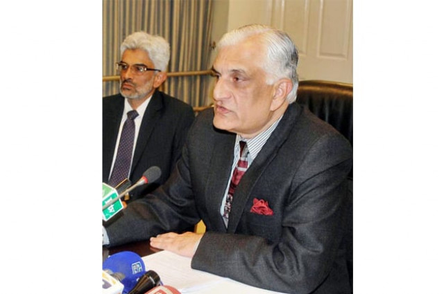 federal minister for climate change zahid hamid addressing a press conference photo inp federal minister for climate change zahid hamid addressing a press conference photo inp