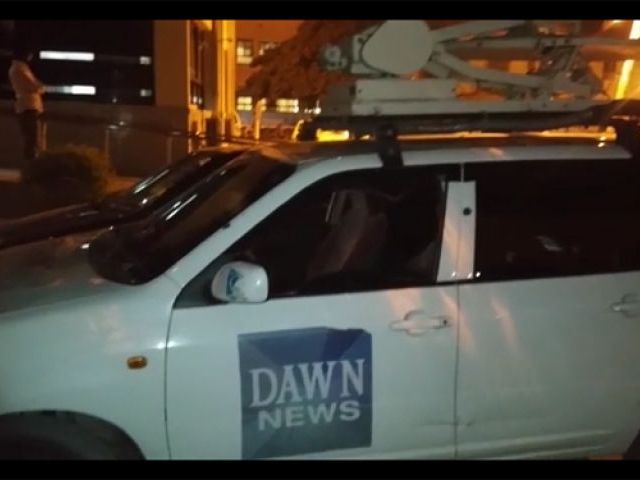 attacked dsng van of dawn news screen grab