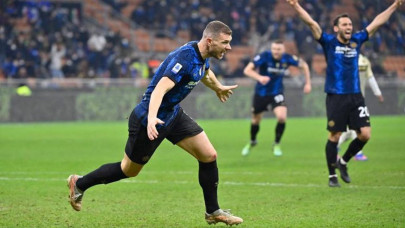 dzeko fires inter five clear in serie a dzeko fires inter five clear in serie a
