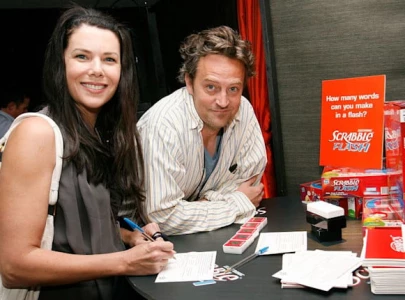 lauren graham reflects on friendship with matthew perry shares touching memories