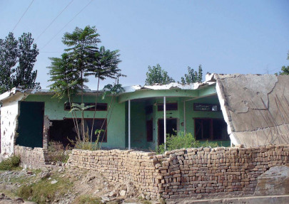 a clinic a court house   now just a relic