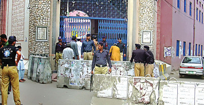 a suspect arrest a suspect arrest