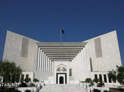 sc stops balochistan from allotting land to navy