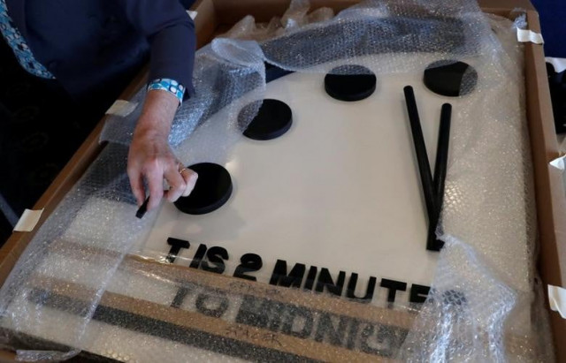 what is the doomsday clock and how does it work what is the doomsday clock and how does it work