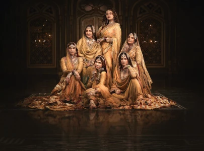 heeramandi review all that glitters is not gold