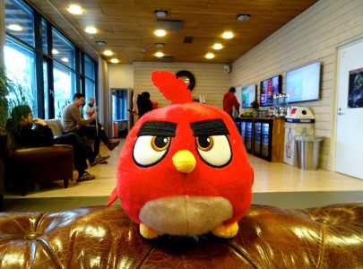 angry birds maker rovio says ceo to quit