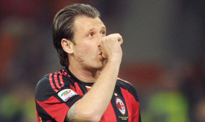 football milan register victory in serie a